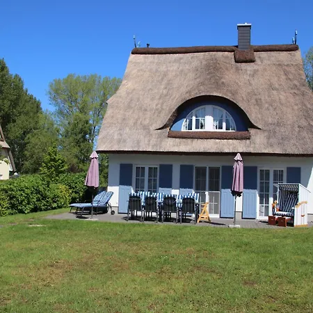 Mit Garten, Sauna, Kamin Und Whirlpool Holiday home *